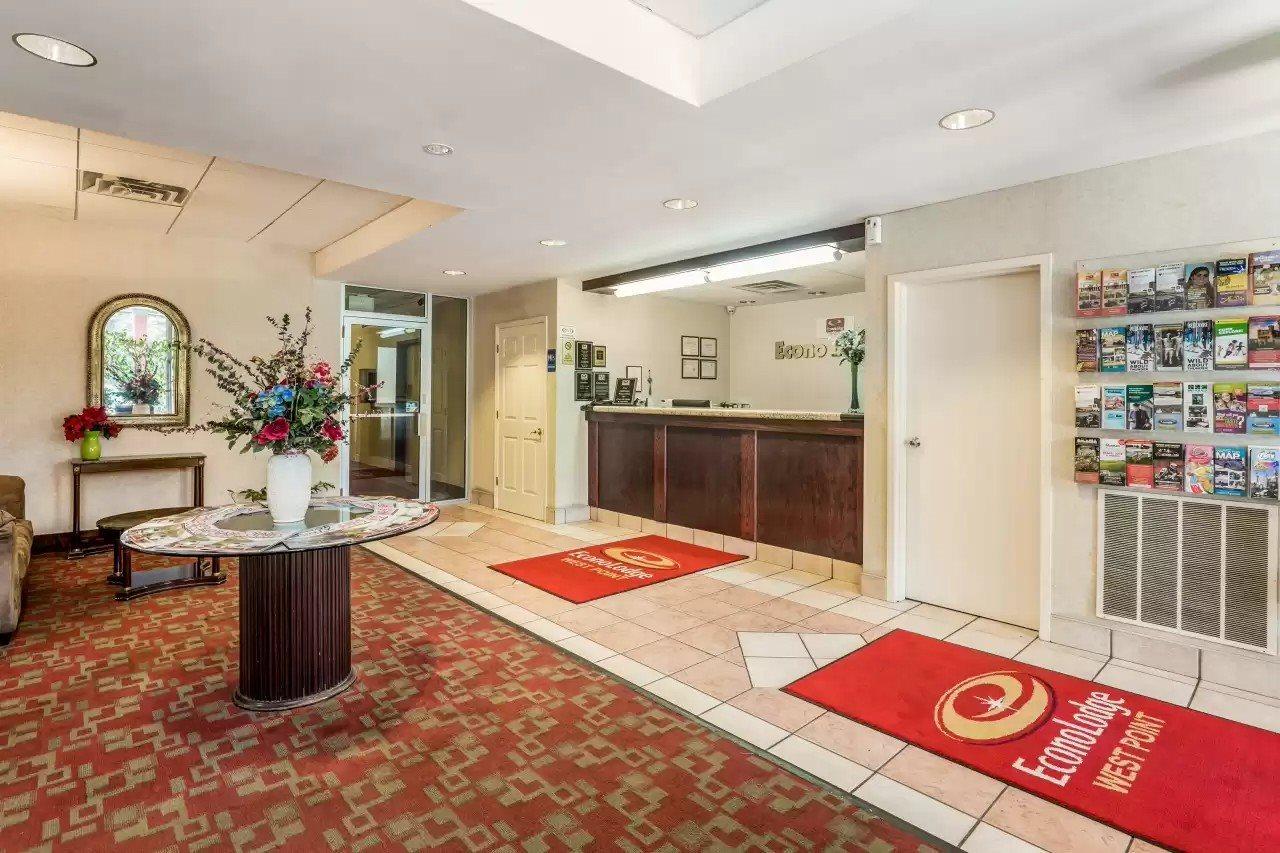 Econo Lodge Stewart International Airport New Windsor Ngoại thất bức ảnh